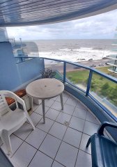 Apartamento de 2 dormitorios en Península, frente al mar