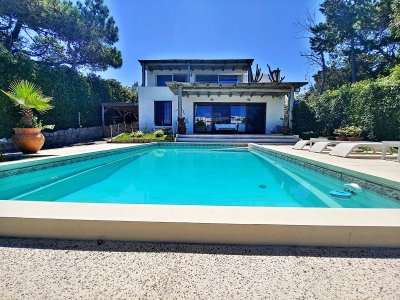 VENTA DE CASA DE 3 DORMITORIOS EN RINCON DEL INDIO PUNTA DEL ESTE 