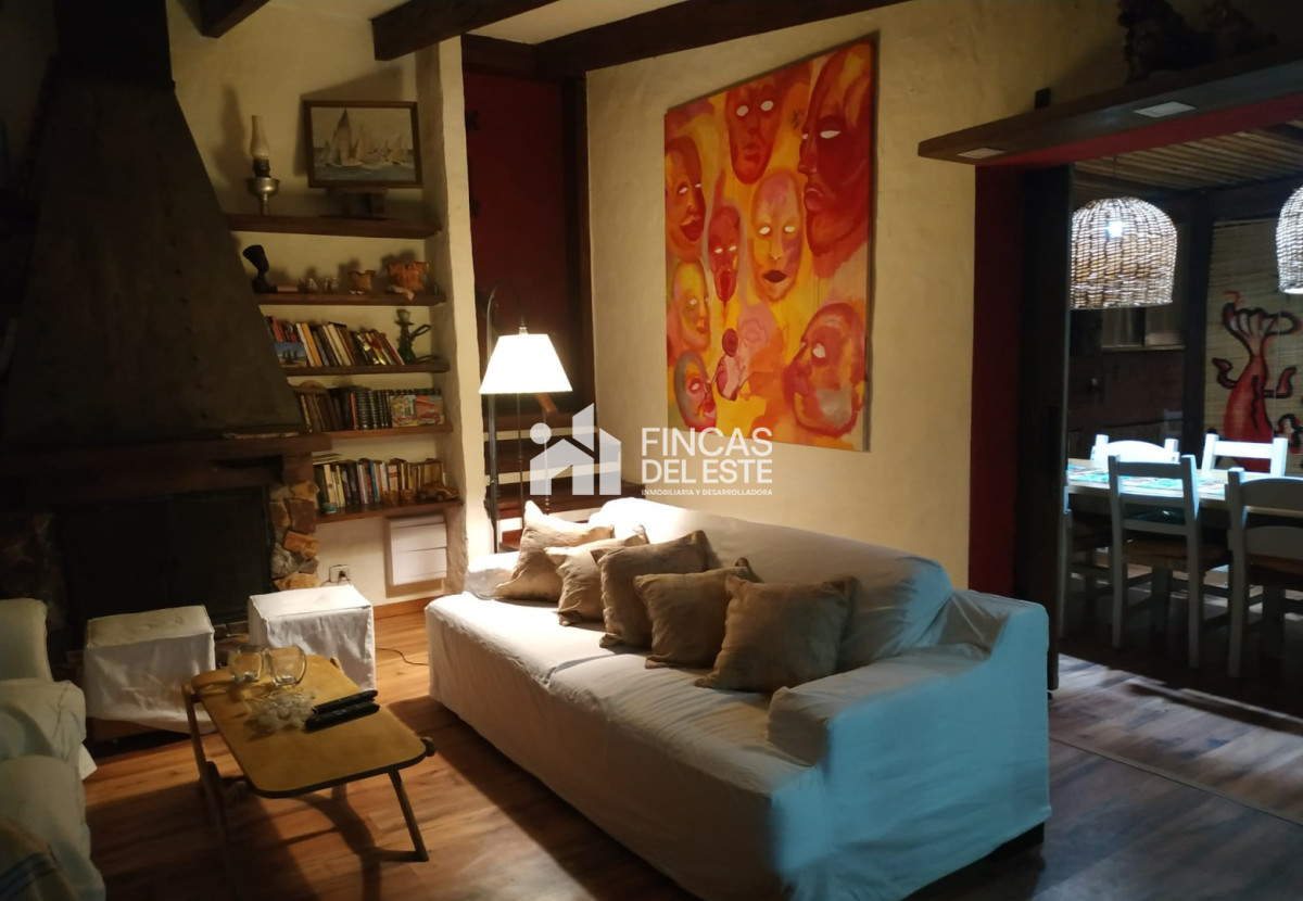 Casa ID.2601/Casa-de-dos-dormitorios-en-alquiler-temporada- - Casa de dos dormitorios en alquiler temporada 