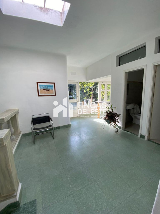 Casa ID.2979/Casa-para-residencia-o-consultorio-en-el-centro-de-San-Carlos - Casa para residencia o consultorio en el centro de San Carlos