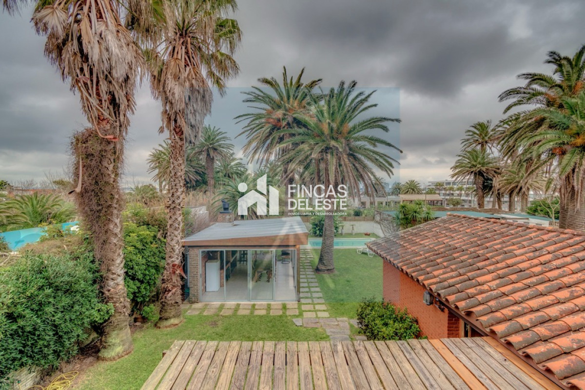 Casa ID.2880/Casa-en-alquiler-anual-y-venta!-ubicación-única - Casa en alquiler anual y venta! ubicación única