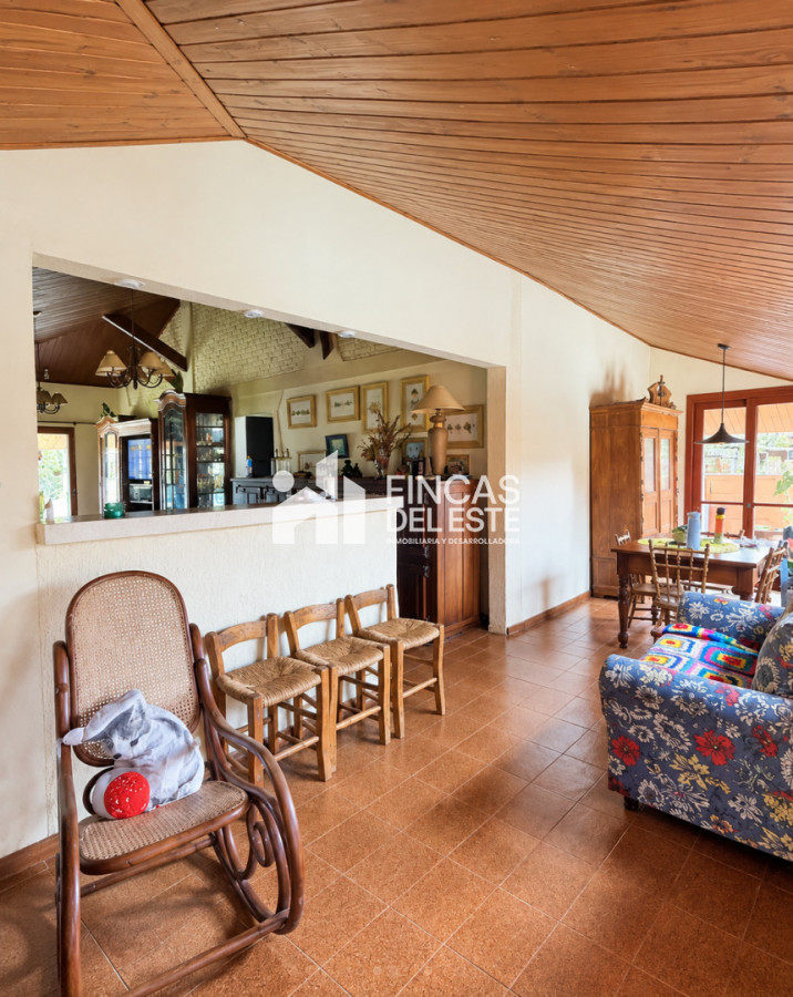Casa ID.2907/Oportunidad-casa- -cabaña-a-2-cuadras-del-mar-Laguna-Merin! - Oportunidad casa + cabaña a 2 cuadras del mar Laguna Merin!