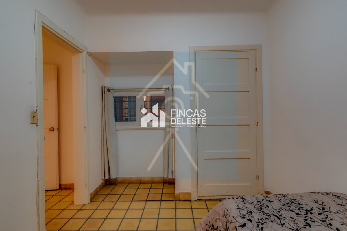 Casa ID.2880/Casa-en-alquiler-anual-y-venta!-ubicación-única - Casa en alquiler anual y venta! ubicación única