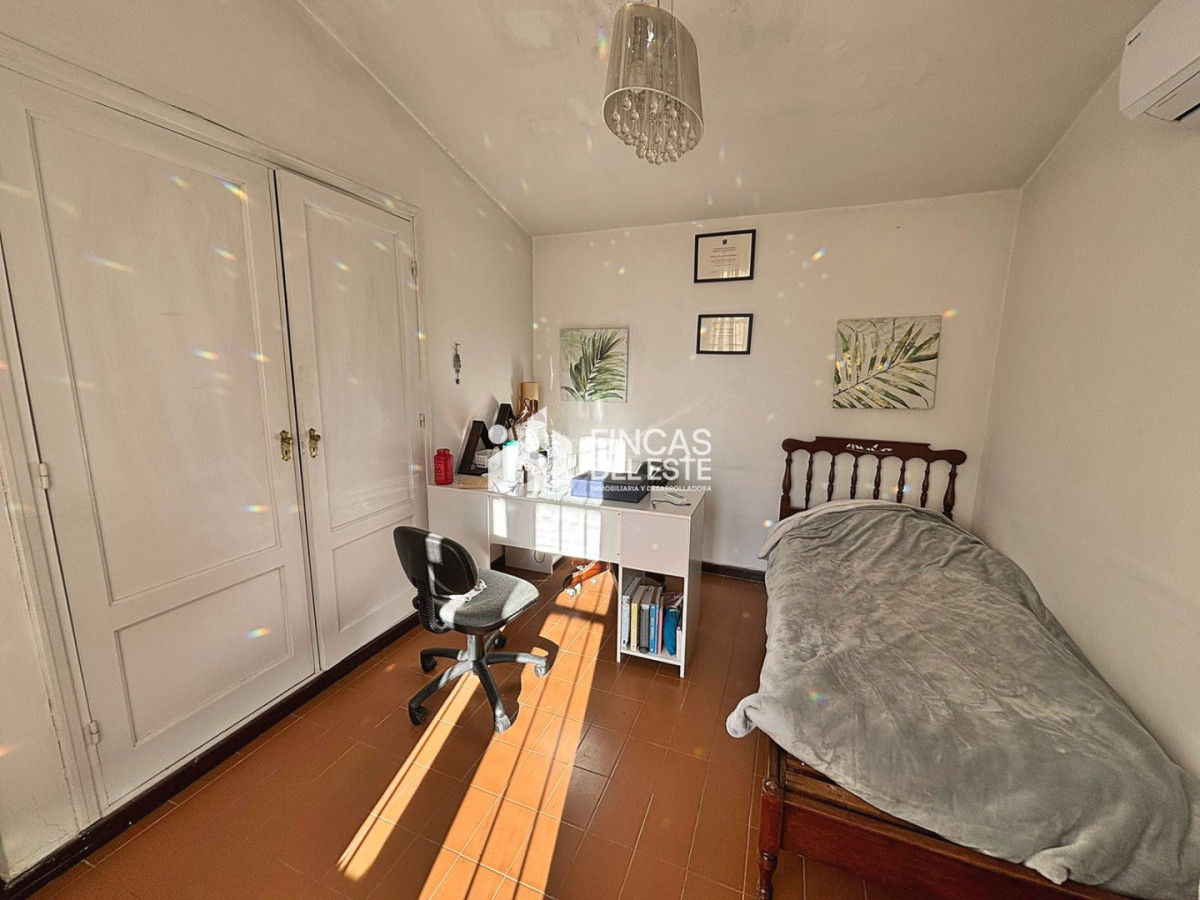 Casa ID.2861/CASA-DE-4-DORMITORIOS-EN-CANTEGRIL - CASA DE 4 DORMITORIOS EN CANTEGRIL