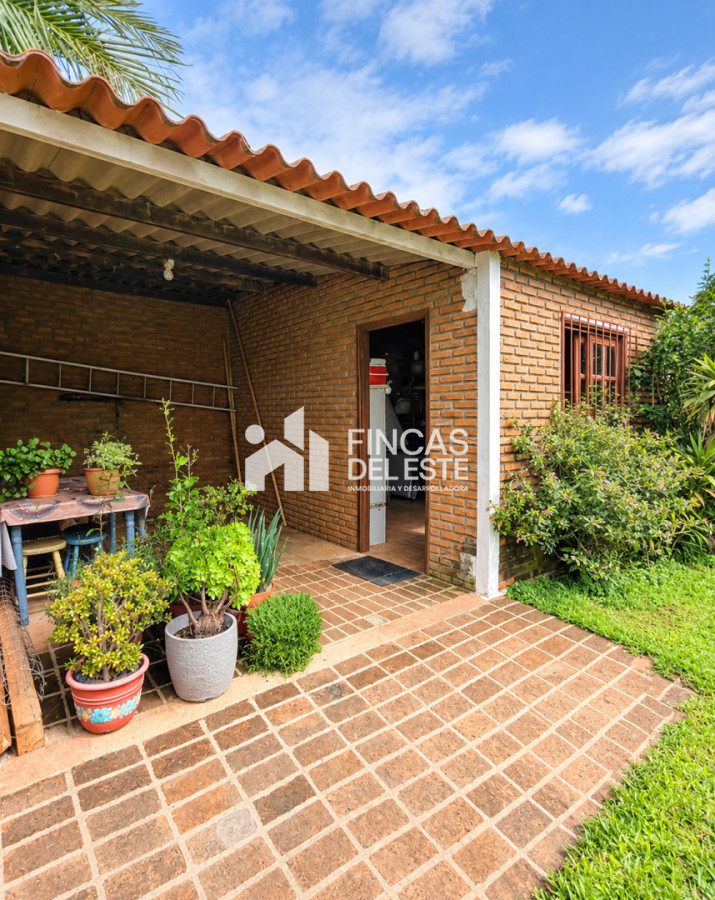 Casa ID.2907/Oportunidad-casa- -cabaña-a-2-cuadras-del-mar-Laguna-Merin! - Oportunidad casa + cabaña a 2 cuadras del mar Laguna Merin!