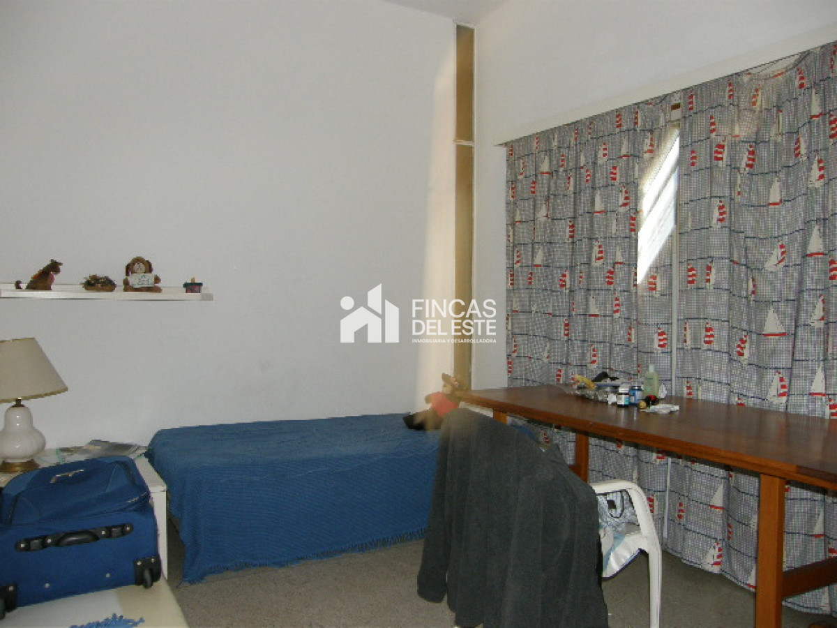 Casa ID.64/Hermosa-casa-de-4-dormitorios-y-5-baños-a-150-metros-del-mar - Hermosa casa de 4 dormitorios y 5 baños a 150 metros del mar