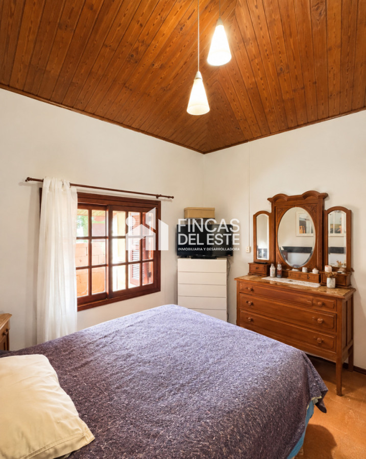 Casa ID.2907/Oportunidad-casa- -cabaña-a-2-cuadras-del-mar-Laguna-Merin! - Oportunidad casa + cabaña a 2 cuadras del mar Laguna Merin!