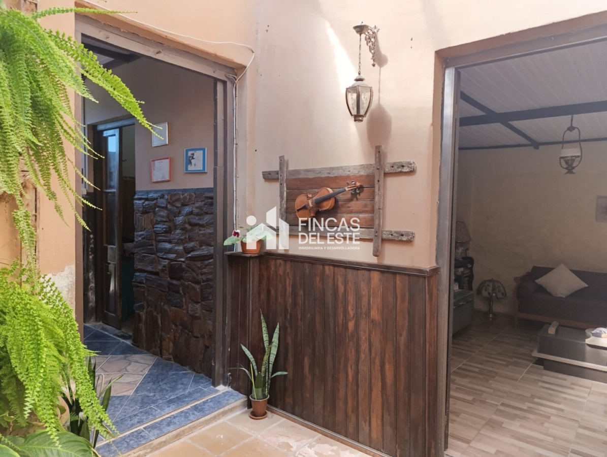 Casa ID.2902/Casa-en-Aiguá-ideal-para-inversión-turística-o-residencia- - Casa en Aiguá ideal para inversión turística o residencia 