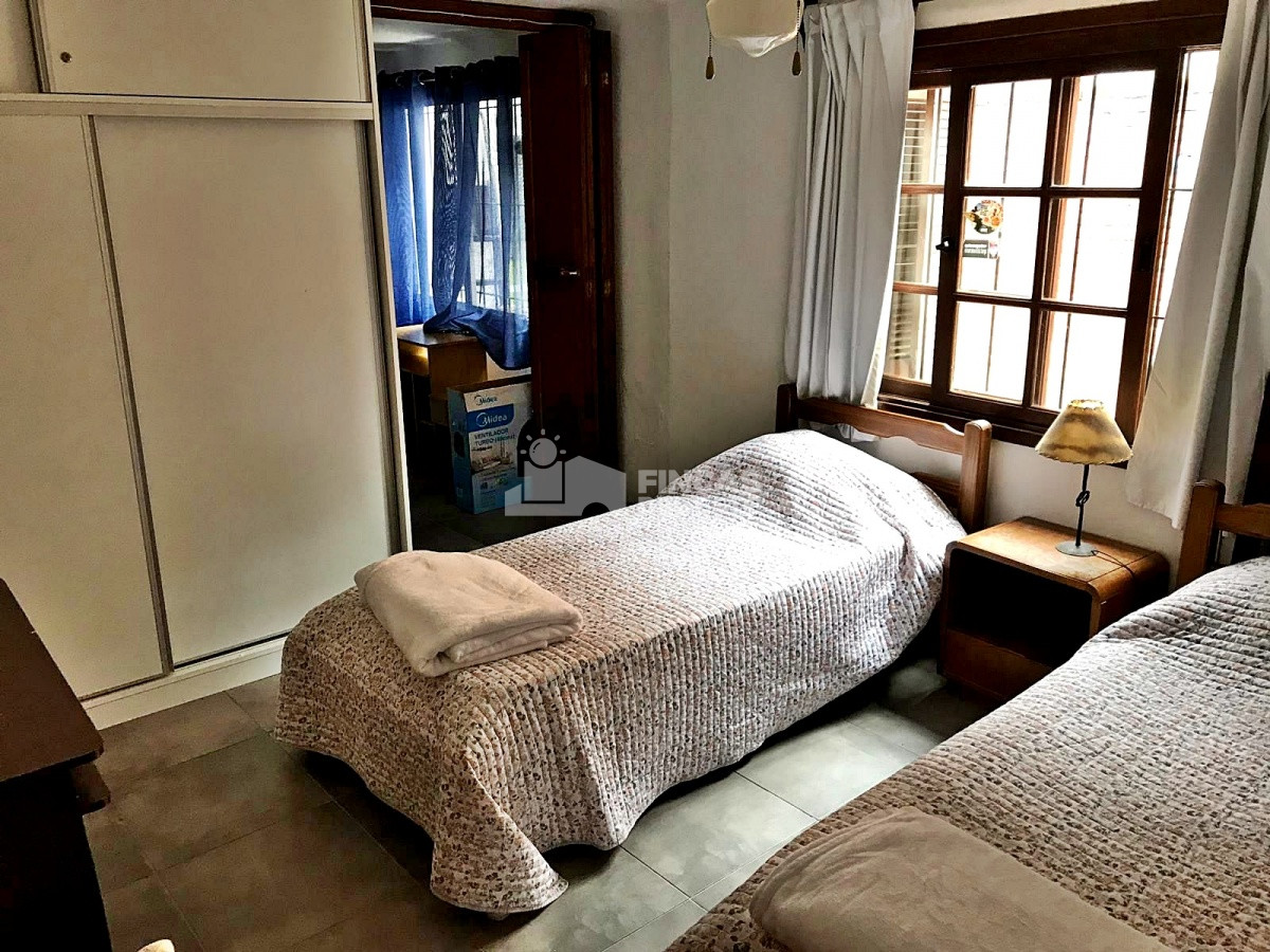 Casa ID.959/Alquiler-5-dormitorios--4-baños-Temporada- - Alquiler  5 dormitorios -  4 baños  Temporada 