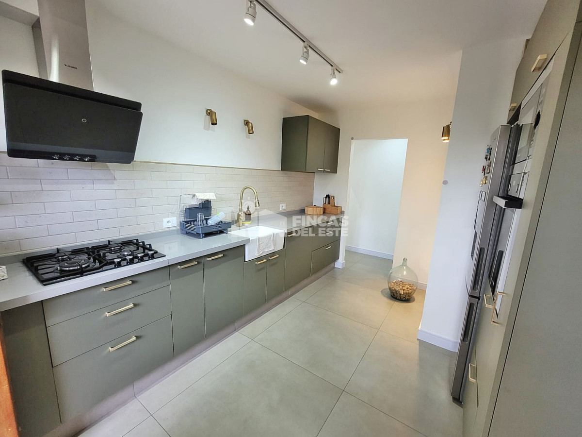 Casa ID.1988/Alquiler-en-Punta-del-Este-de-3-dormitorios - Alquiler en Punta del Este de 3 dormitorios