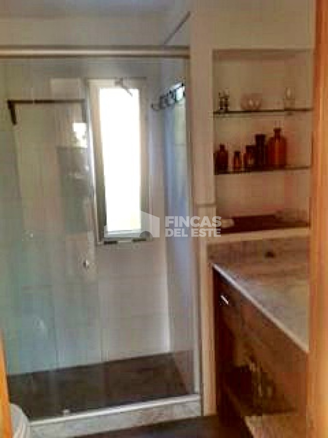 Casa ID.959/Alquiler-5-dormitorios--4-baños-Temporada- - Alquiler  5 dormitorios -  4 baños  Temporada 