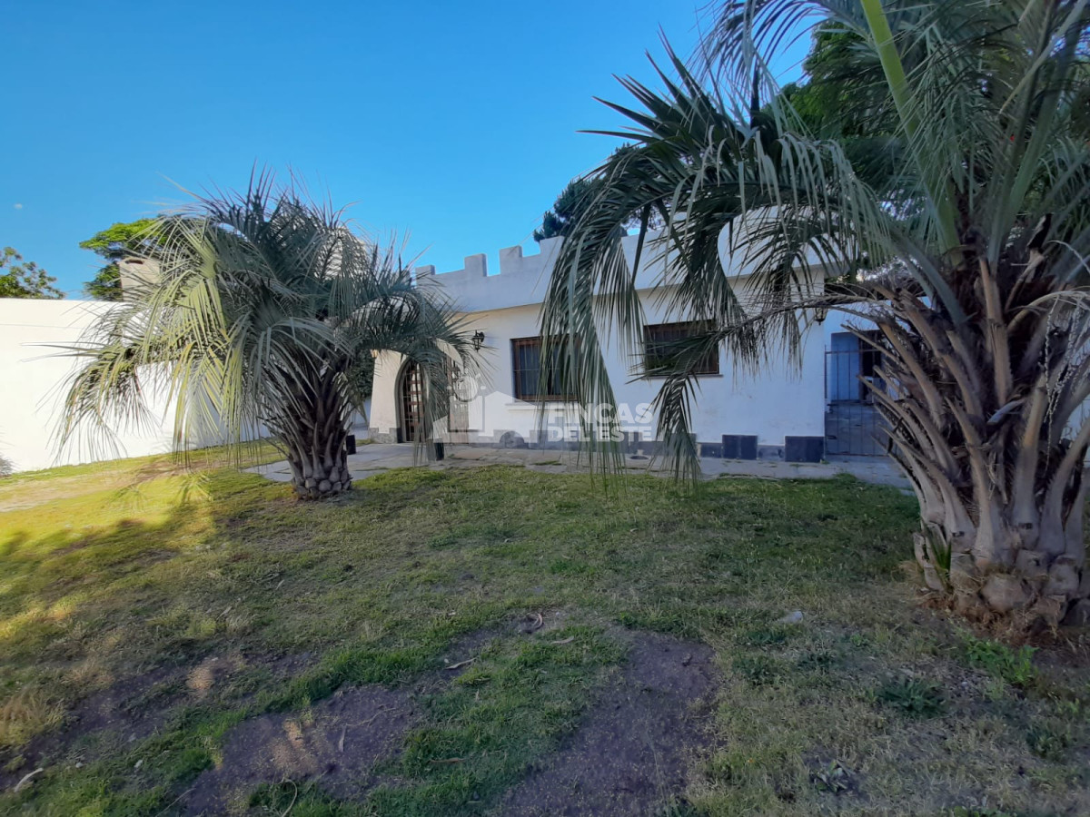 Casa ID.2361/Casa-en-alquiler-temporada-de-2-dormitorios,-en-Punta-del-Este-Mansa - Casa en alquiler temporada de 2 dormitorios, en Punta del Este- Mansa