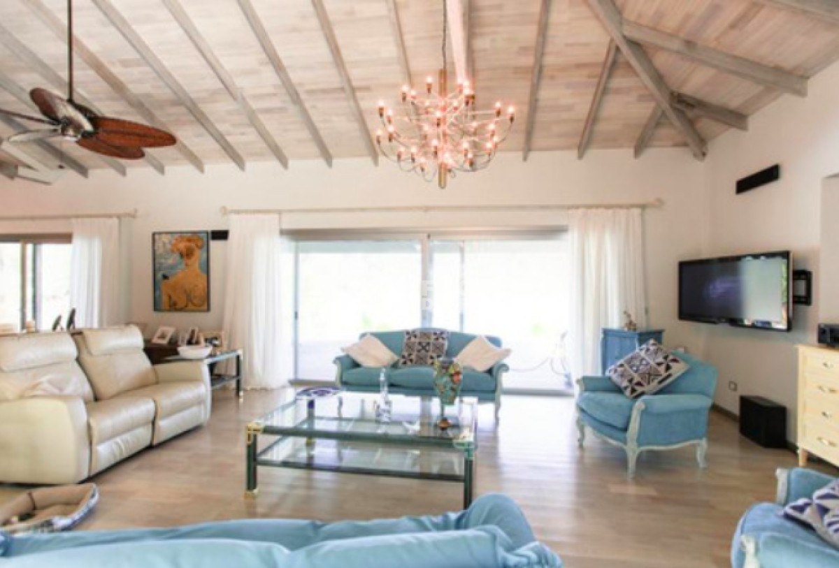 Casa ID.2274/Casa-exclusiva-en-Solis- - Casa exclusiva en Solis 