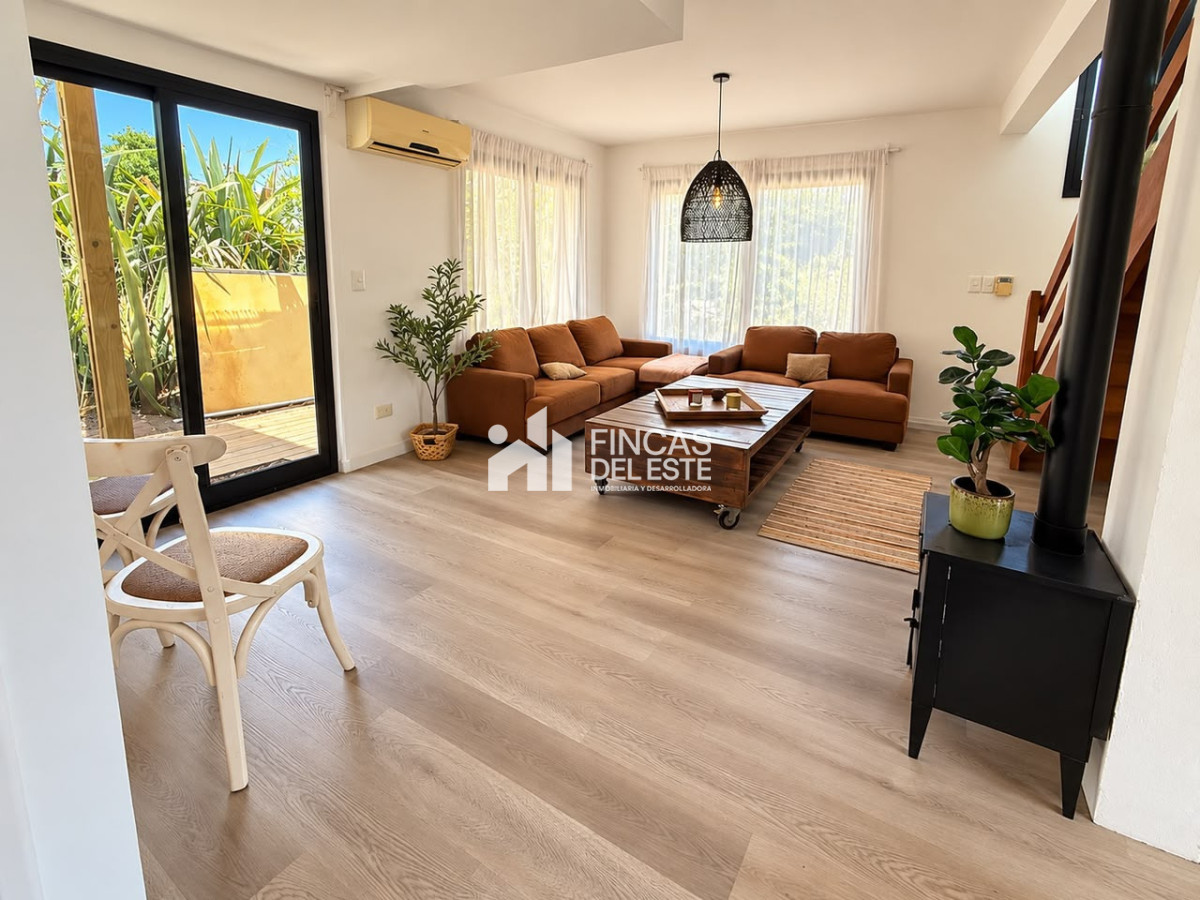 Casa ID.2987/Casa-en-La-Barra-a-pasos-del-mar - Casa en La Barra a pasos del mar