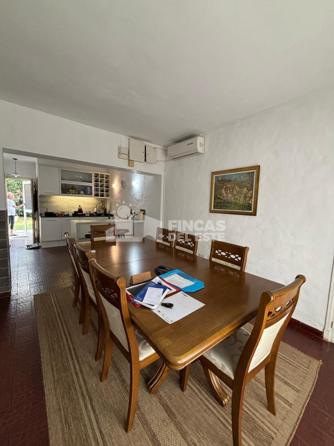 Casa ID.2277/Casa-en-excelente-ubicación! - Casa en excelente ubicación!