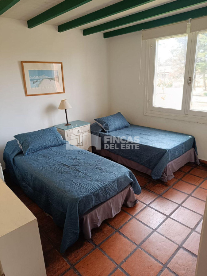 Casa ID.2640/Casa-en-alquiler-enero-de-4-dormitorios-en-San-Rafael-Brava-Punta-del-este- - Casa en alquiler enero de 4 dormitorios en San Rafael Brava Punta del este 