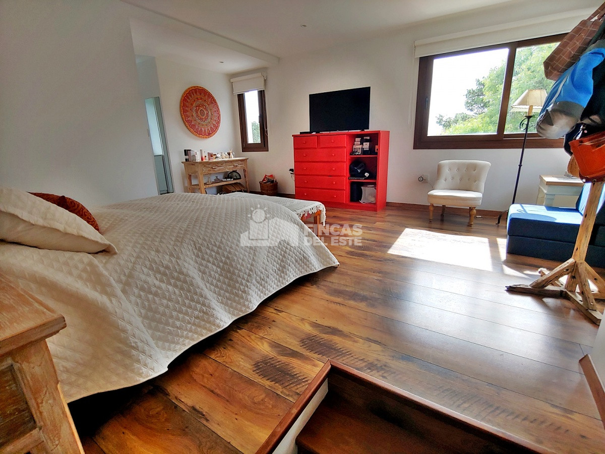 Casa ID.1346/Hermosa-casa-en-Pinares-en-alquiler-de-3-dormitorios - Hermosa casa en Pinares en alquiler de 3 dormitorios