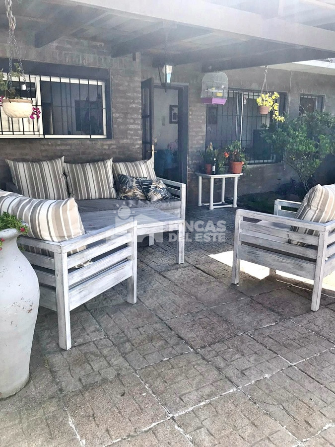 Casa ID.959/Alquiler-5-dormitorios--4-baños-Temporada- - Alquiler  5 dormitorios -  4 baños  Temporada 