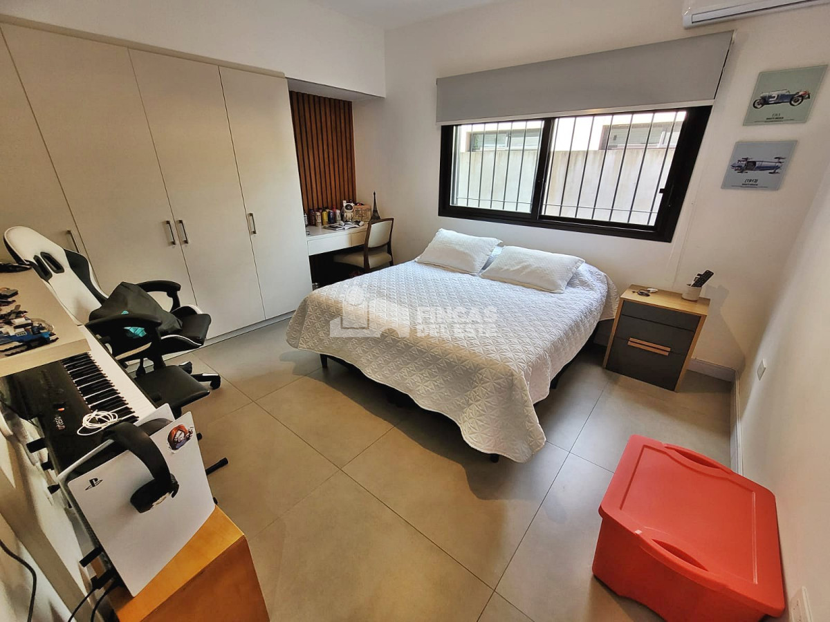 Casa ID.1988/Alquiler-en-Punta-del-Este-de-3-dormitorios - Alquiler en Punta del Este de 3 dormitorios