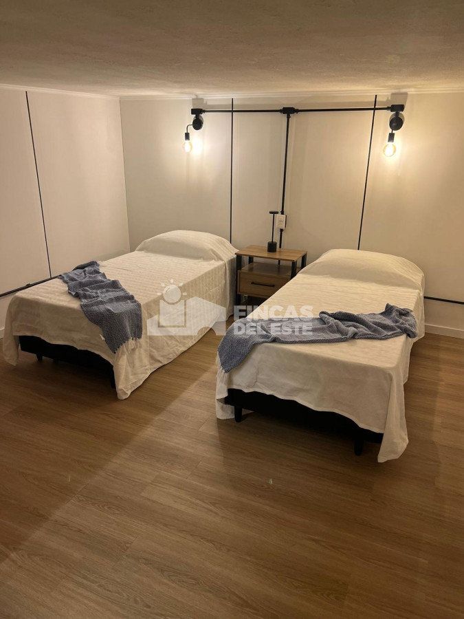 Casa ID.1988/Alquiler-en-Punta-del-Este-de-3-dormitorios - Alquiler en Punta del Este de 3 dormitorios