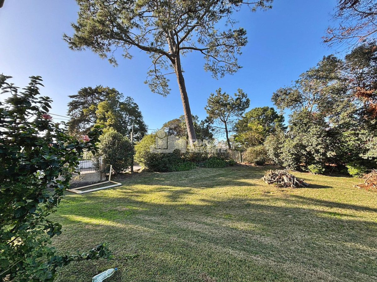 Casa ID.2861/CASA-DE-4-DORMITORIOS-EN-CANTEGRIL - CASA DE 4 DORMITORIOS EN CANTEGRIL