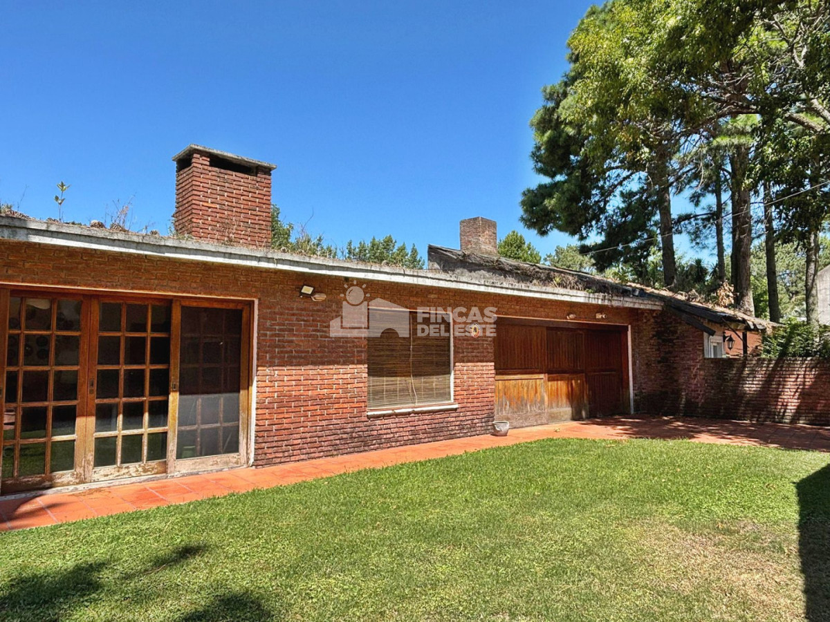 Casa ID.2745/Casa-en-pinares-Punta-del-Este-de-3-dormitorios - Casa en pinares- Punta del Este de 3 dormitorios