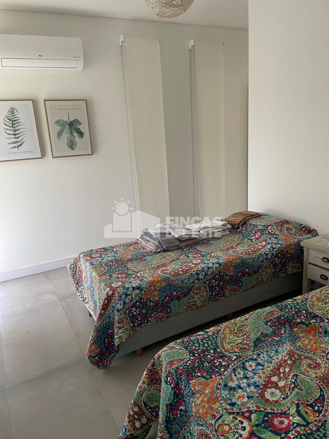 Casa ID.2040/Hermosa-casa-en-alquiler-invernal-en-Solanas!!! - Hermosa casa en alquiler invernal en Solanas!!!