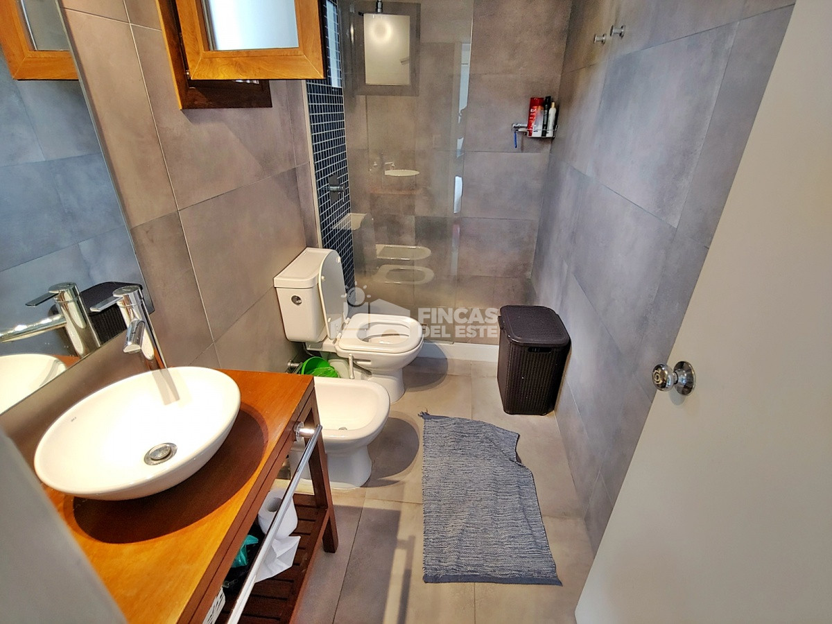 Casa ID.1346/Hermosa-casa-en-Pinares-en-alquiler-de-3-dormitorios - Hermosa casa en Pinares en alquiler de 3 dormitorios