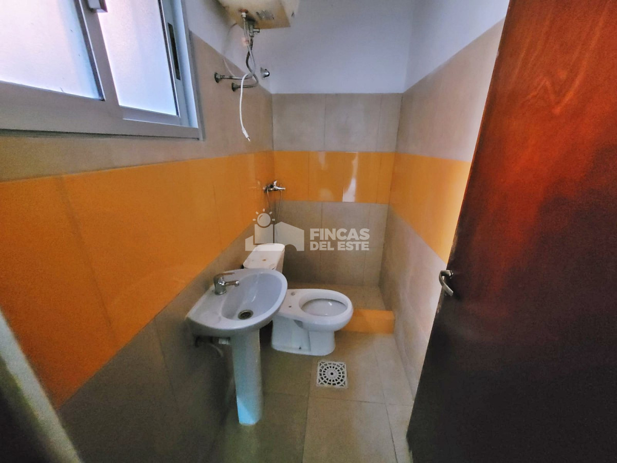 Casa ID.2339/Hermosa-casa-muy-bien-ubicada-en-venta-5-dormitorios-en-Punta-del-Este - Hermosa casa muy bien ubicada en venta 5 dormitorios en Punta del Este