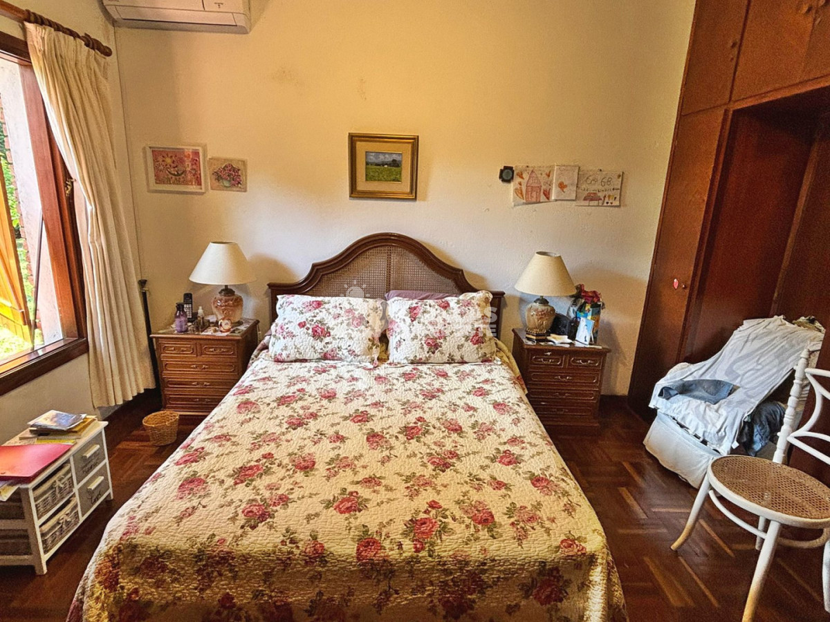 Casa ID.2745/Casa-en-pinares-Punta-del-Este-de-3-dormitorios - Casa en pinares- Punta del Este de 3 dormitorios