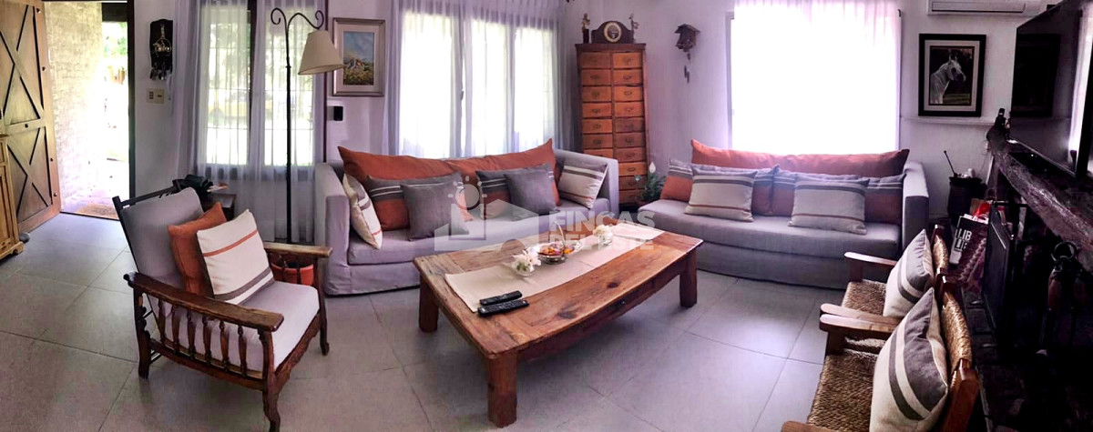 Casa ID.959/Alquiler-5-dormitorios--4-baños-Temporada- - Alquiler  5 dormitorios -  4 baños  Temporada 