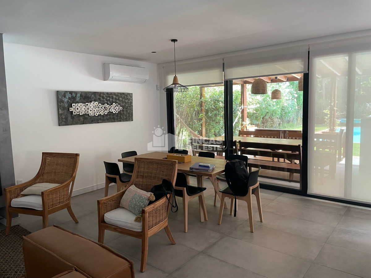 Casa ID.2040/Hermosa-casa-en-alquiler-invernal-en-Solanas!!! - Hermosa casa en alquiler invernal en Solanas!!!