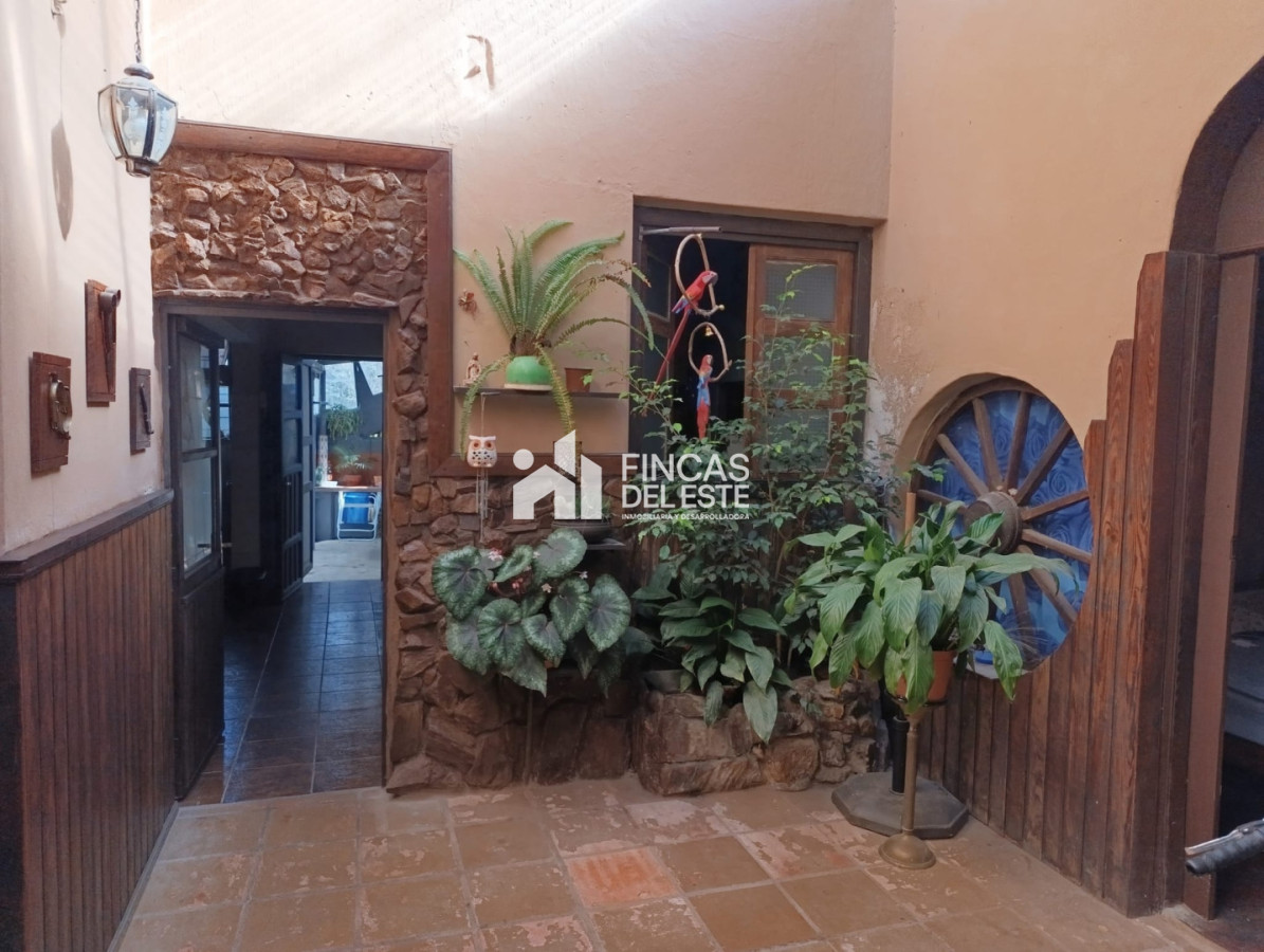 Casa ID.2902/Casa-en-Aiguá-ideal-para-inversión-turística-o-residencia- - Casa en Aiguá ideal para inversión turística o residencia 