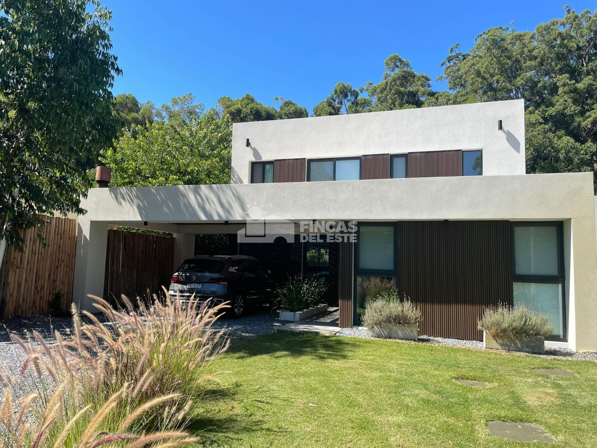 Casa ID.2040/Hermosa-casa-en-alquiler-invernal-en-Solanas!!! - Hermosa casa en alquiler invernal en Solanas!!!