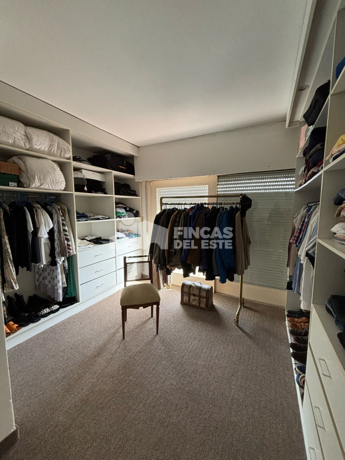 Casa ID.2277/Casa-en-excelente-ubicación! - Casa en excelente ubicación!