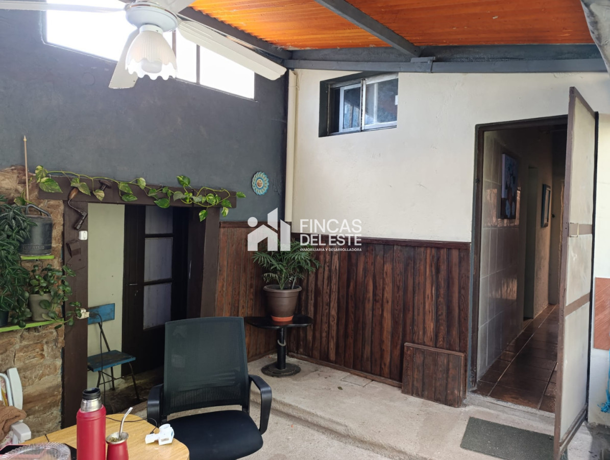 Casa ID.2902/Casa-en-Aiguá-ideal-para-inversión-turística-o-residencia- - Casa en Aiguá ideal para inversión turística o residencia 