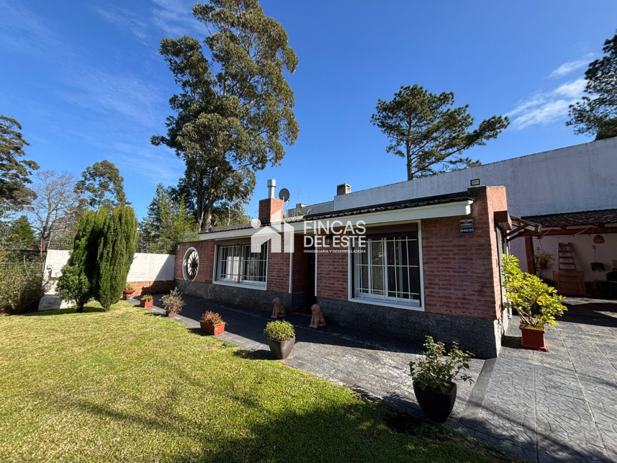 Casa en pinares de dos dormitorios
