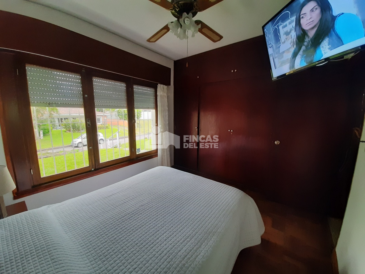 Casa ID.2397/Casa-de-alquiler-en-enero-de-2-dormitorios-en-Punta-del-Este- - Casa de alquiler en enero de 2 dormitorios en Punta del Este 