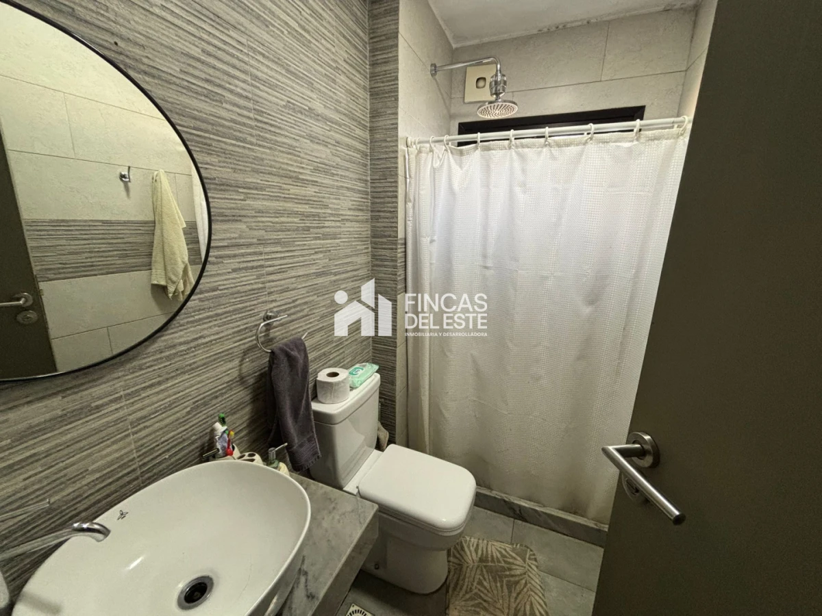 Casa ID.2885/Oportunidad-de-2-dormitorios-en-excelente-ubicación- - Oportunidad de 2 dormitorios en excelente ubicación 