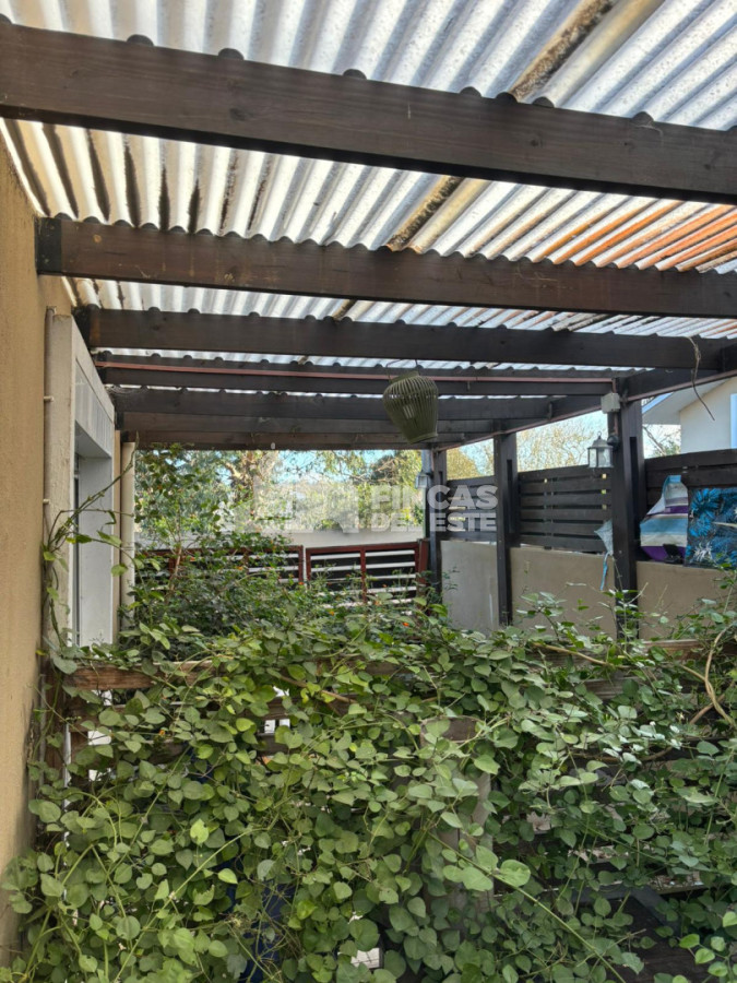 Casa ID.2844/Casa-en-venta-en-Maldonado-de-dos-dormitorios,-ideal-renta - Casa en venta en Maldonado de dos dormitorios, ideal renta