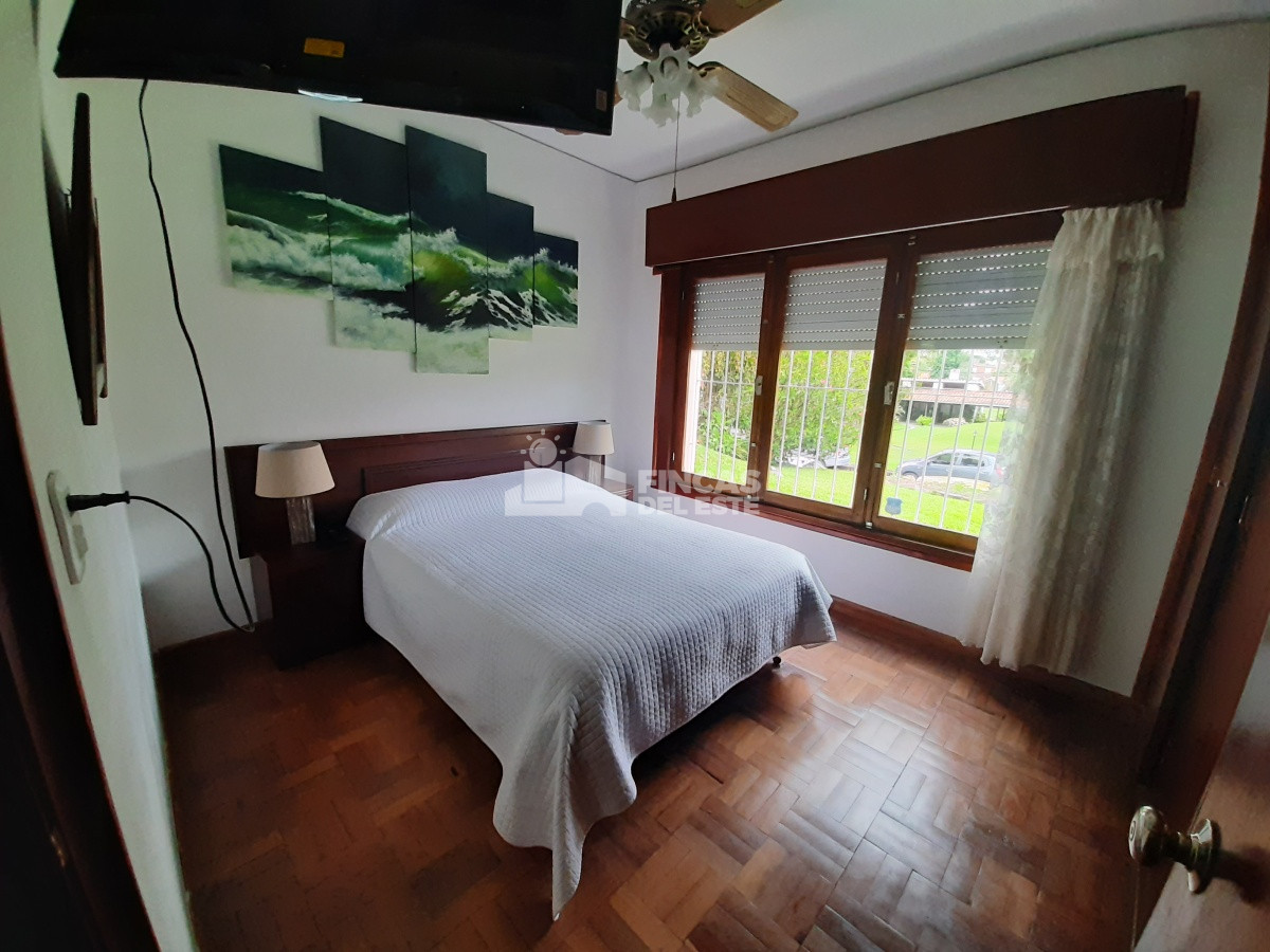 Casa ID.2397/Casa-de-alquiler-en-enero-de-2-dormitorios-en-Punta-del-Este- - Casa de alquiler en enero de 2 dormitorios en Punta del Este 