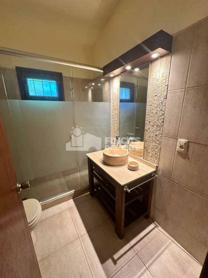 Casa ID.2661/Casa-en-Punta-del-Este-alquiler-de-Verano - Casa en Punta del Este alquiler de Verano