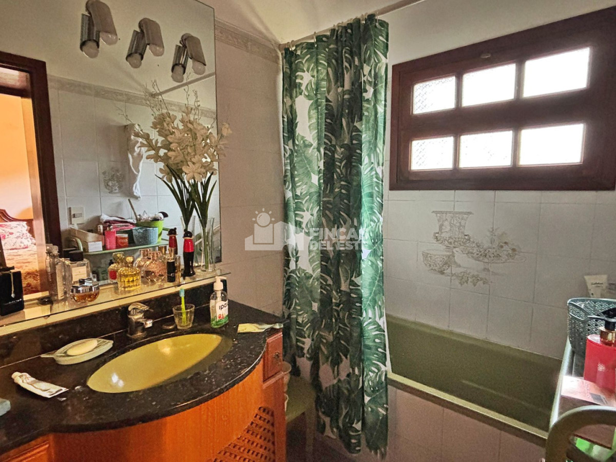 Casa ID.2745/Casa-en-pinares-Punta-del-Este-de-3-dormitorios - Casa en pinares- Punta del Este de 3 dormitorios