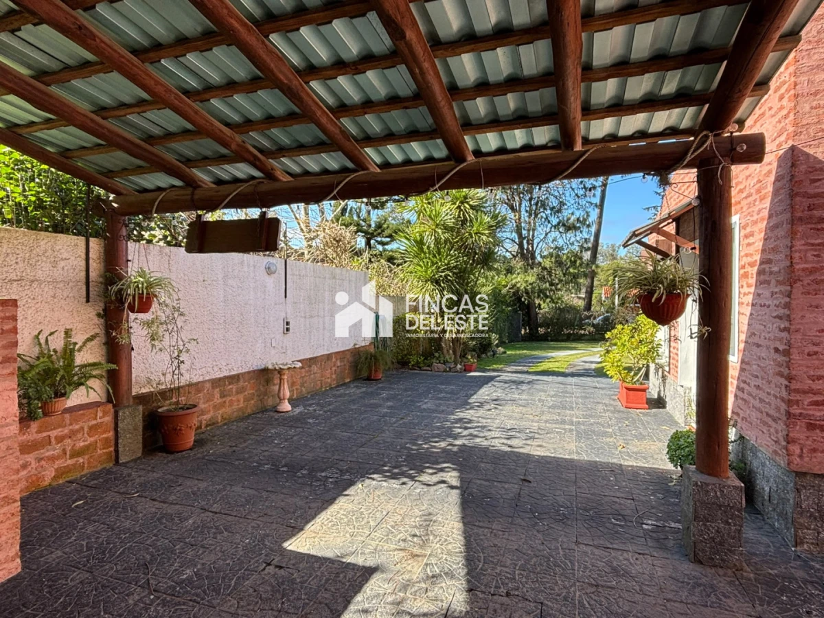 Casa ID.2896/Casa-en-pinares-de-dos-dormitorios - Casa en pinares de dos dormitorios