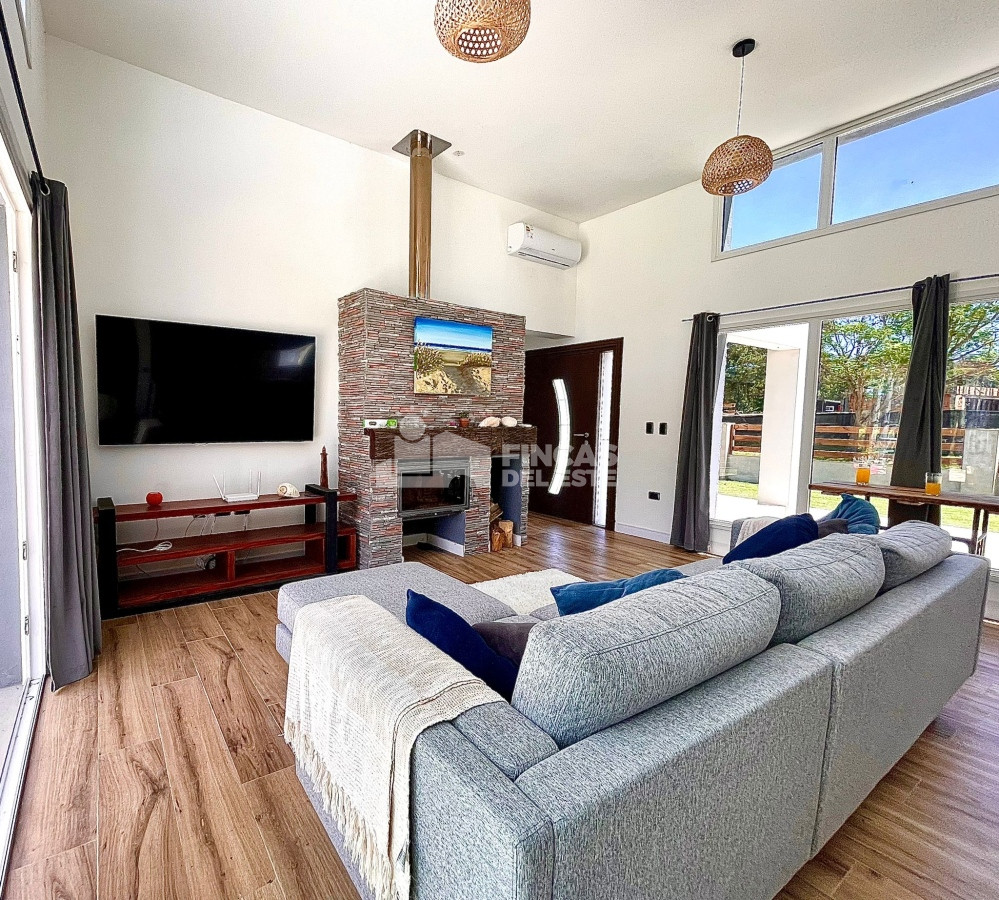 Casa ID.1980/Hermosa-casa-a-estrenar!! - Hermosa casa a estrenar!!