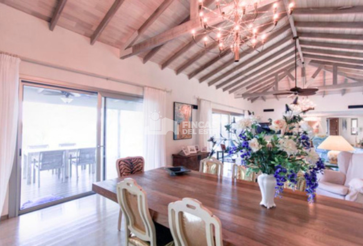 Casa ID.2274/Casa-exclusiva-en-Solis- - Casa exclusiva en Solis 