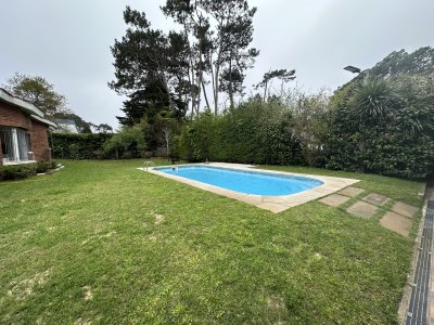 Casa en Lugano - Punta del Este