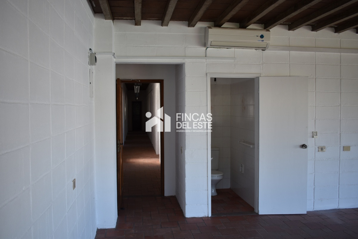 Local Comercial ID.618/LOCAL-EN-ALQUILER- - LOCAL EN ALQUILER 