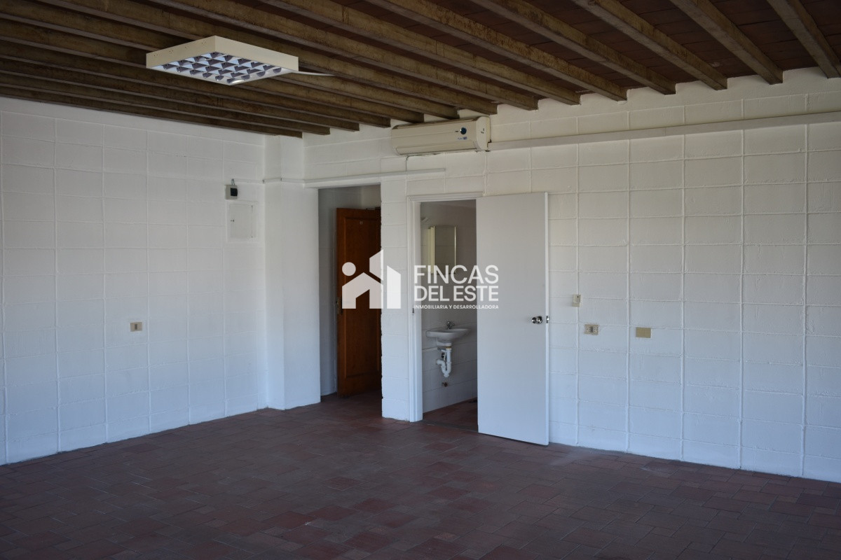 Local Comercial ID.618/LOCAL-EN-ALQUILER- - LOCAL EN ALQUILER 