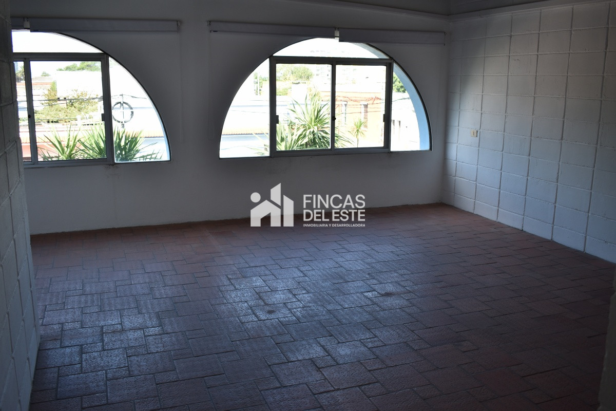 Local Comercial ID.618/LOCAL-EN-ALQUILER- - LOCAL EN ALQUILER 